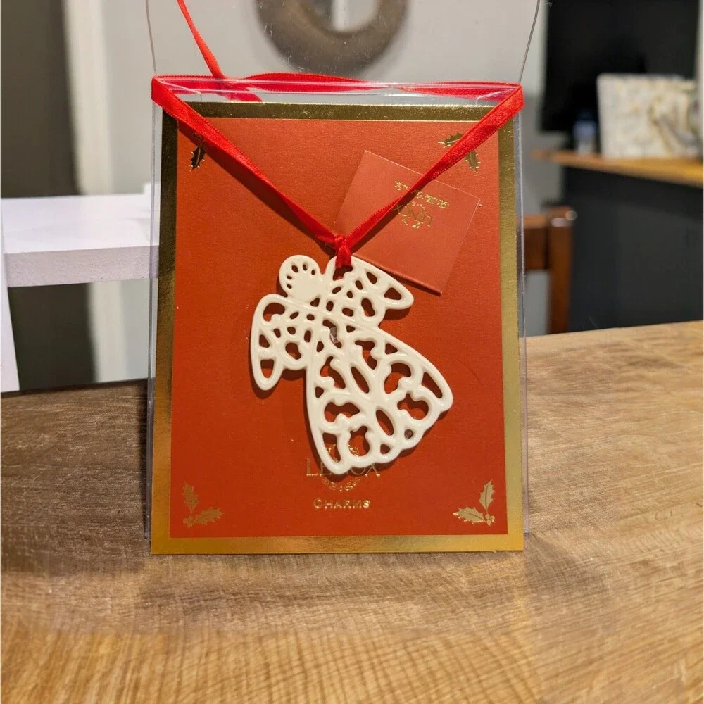 Lenox retired ornament